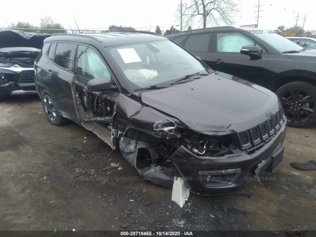 3C4NJDDB5JT441889  jeep compass 2018 IMG 0