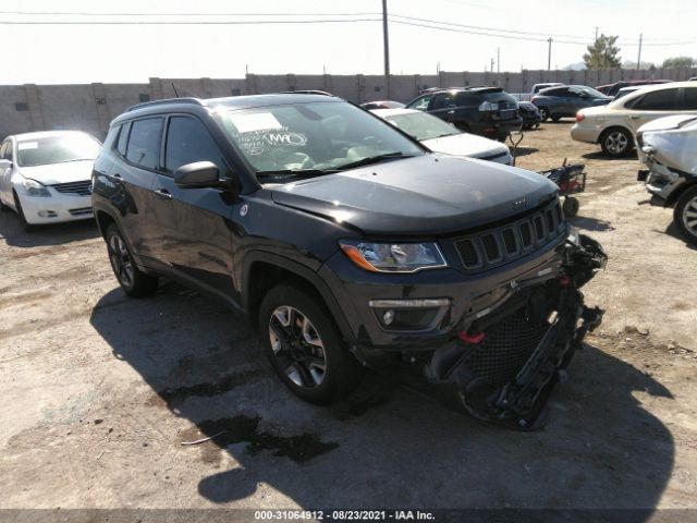 3C4NJDDB7JT315789  jeep compass 2018 IMG 0