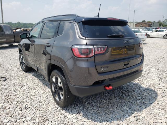 3C4NJDDB9JT450983  jeep compass 2018 IMG 2