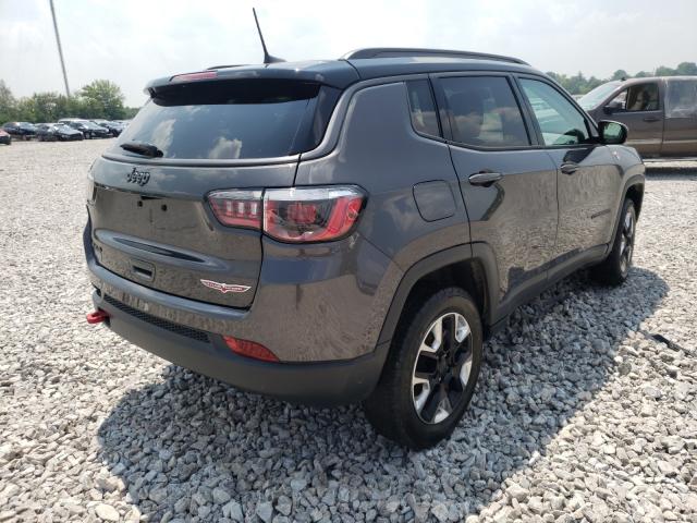 3C4NJDDB9JT450983  jeep compass 2018 IMG 3