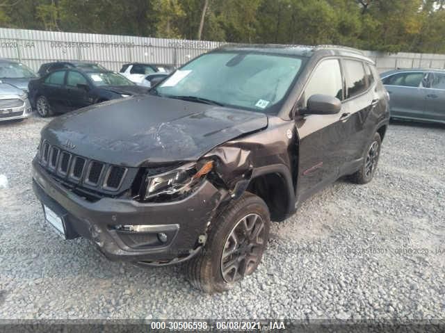 3C4NJDDB9JT470070  jeep compass 2018 IMG 1