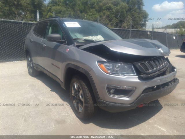 3C4NJDDBXJT367028  jeep compass 2018 IMG 0