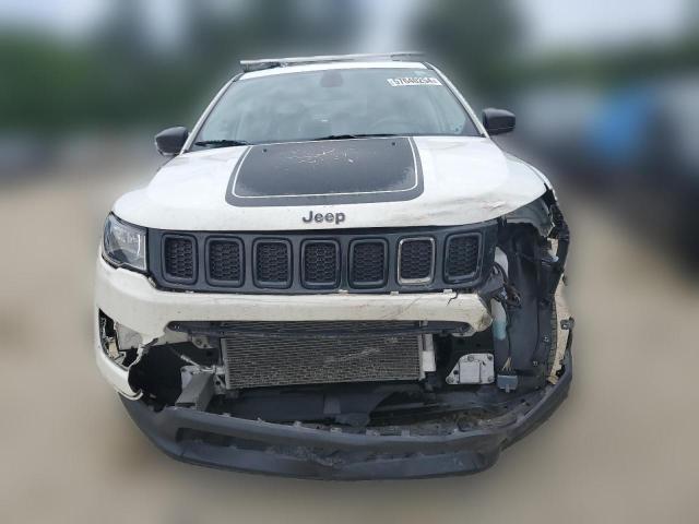 3C4NJCAB8LT102352  jeep compass 2019 IMG 4