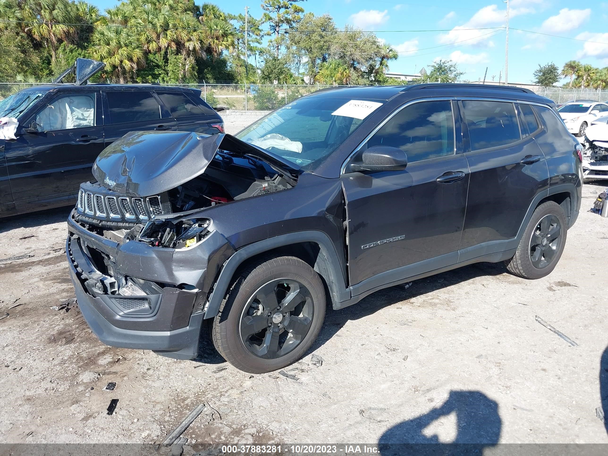 3C4NJCBB5KT856306  jeep compass 2019 IMG 1