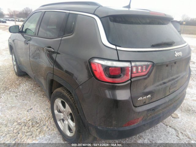 3C4NJDBB0KT846627  jeep compass 2019 IMG 2