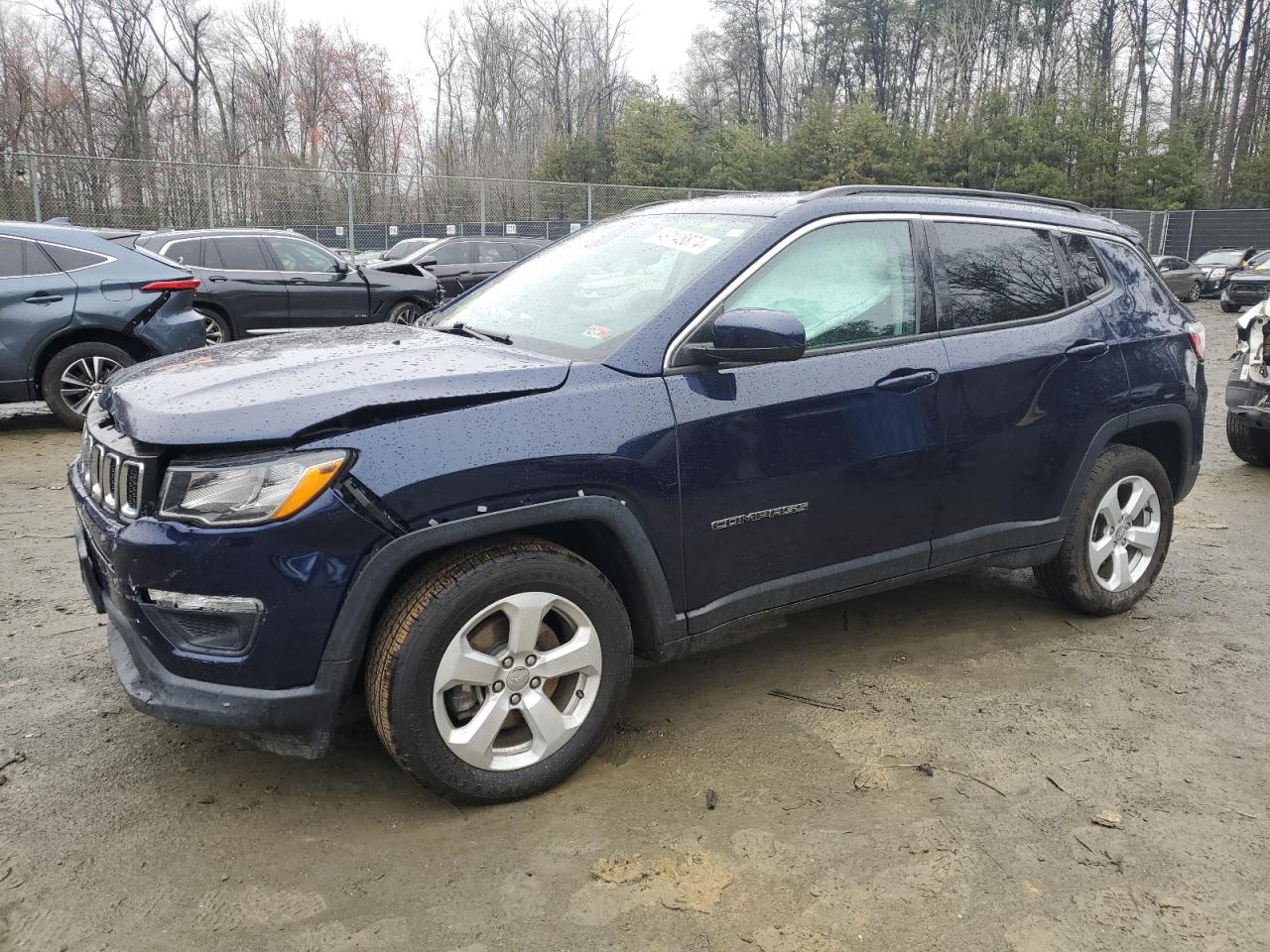 3C4NJDBB9KT768543  jeep compass 2019 IMG 0