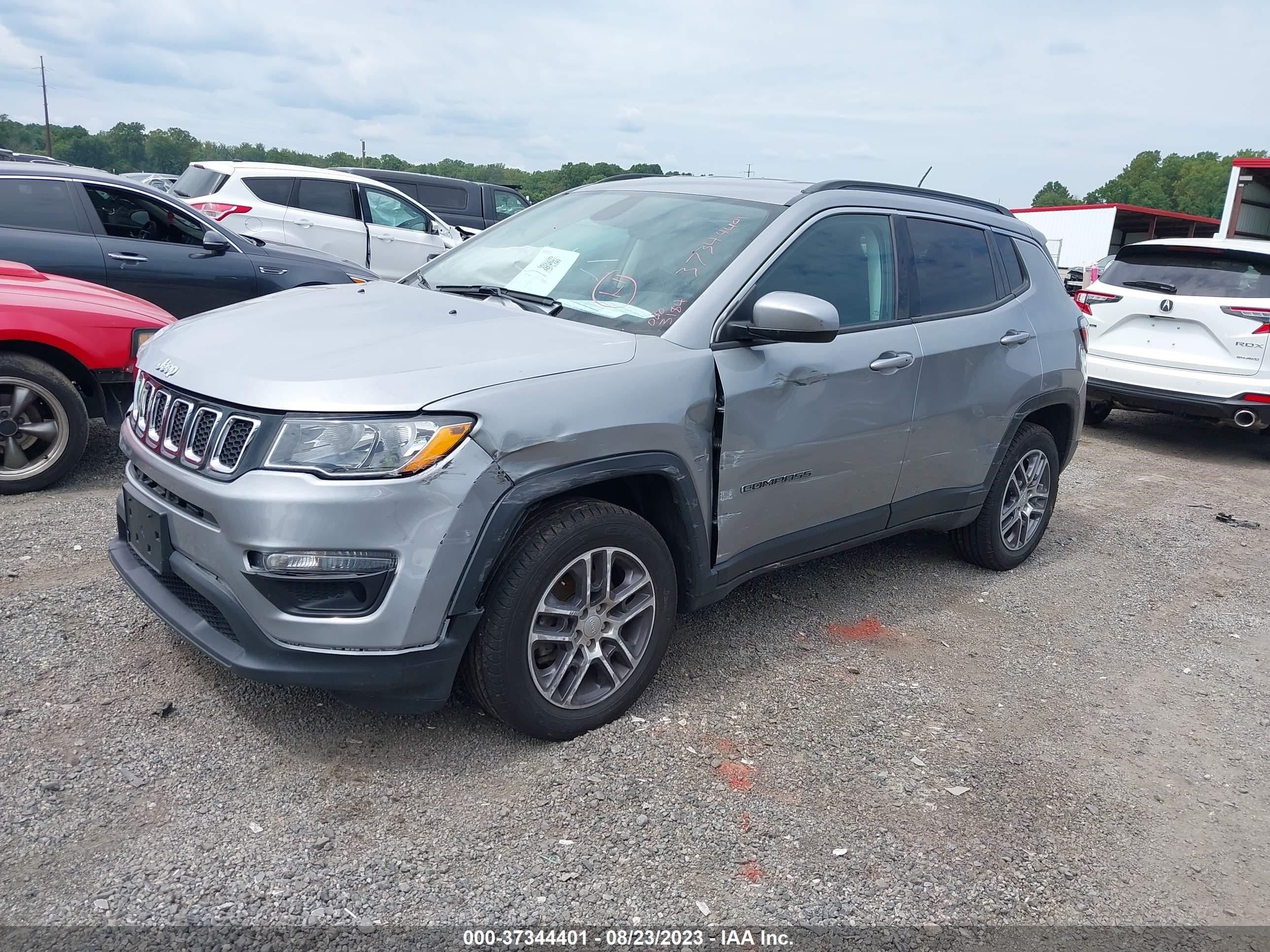 3C4NJDBB9LT168008  jeep compass 2020 IMG 1