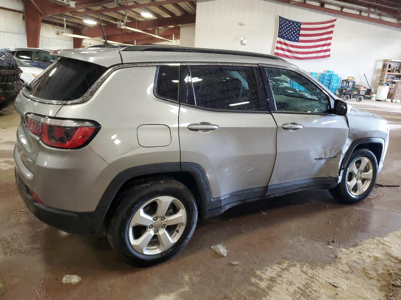 3C4NJDBBXKT729234  jeep compass 2019 IMG 2