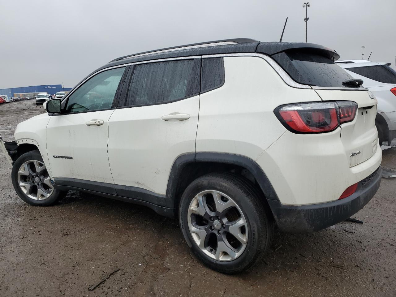 3C4NJDCB0KT842267  jeep compass 2019 IMG 1