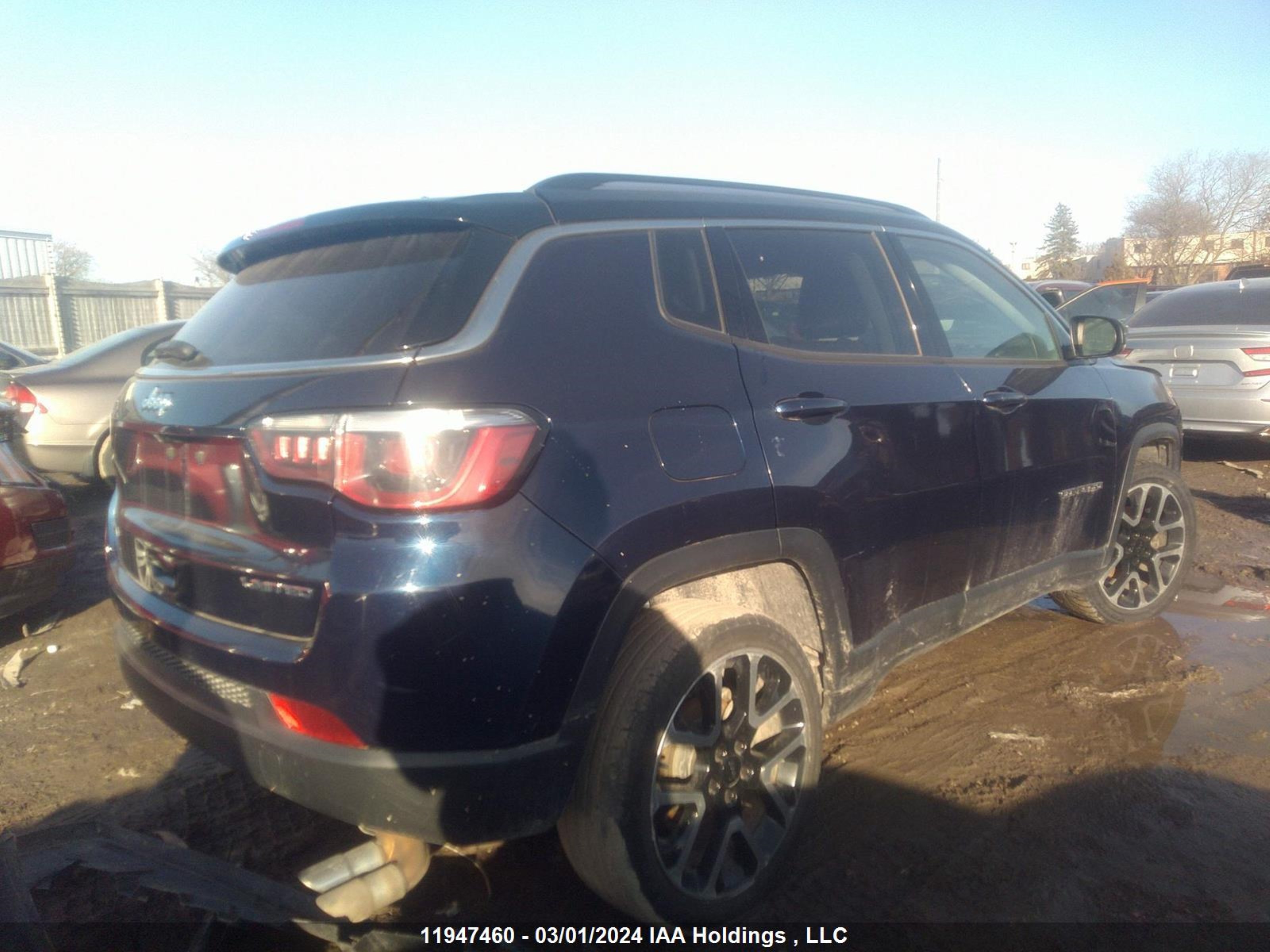 3C4NJDCBXKT790145  jeep compass 2019 IMG 3