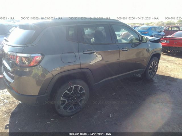 3C4NJDDB0KT627518  jeep compass 2019 IMG 3