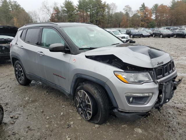 3C4NJDDB1LT119141  jeep compass 2019 IMG 3