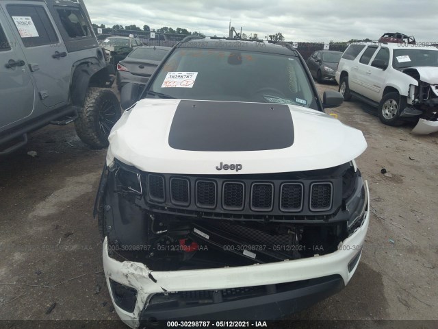 3C4NJDDBXKT752669  jeep compass 2019 IMG 5