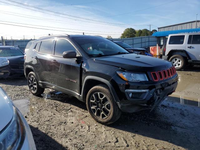 3C4NJDDB1LT215481  jeep compass 2020 IMG 3