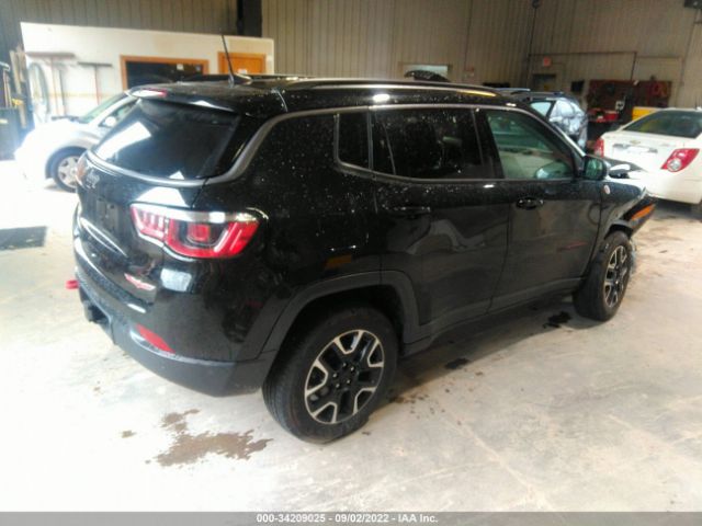 3C4NJDDB8LT171060  jeep compass 2020 IMG 3