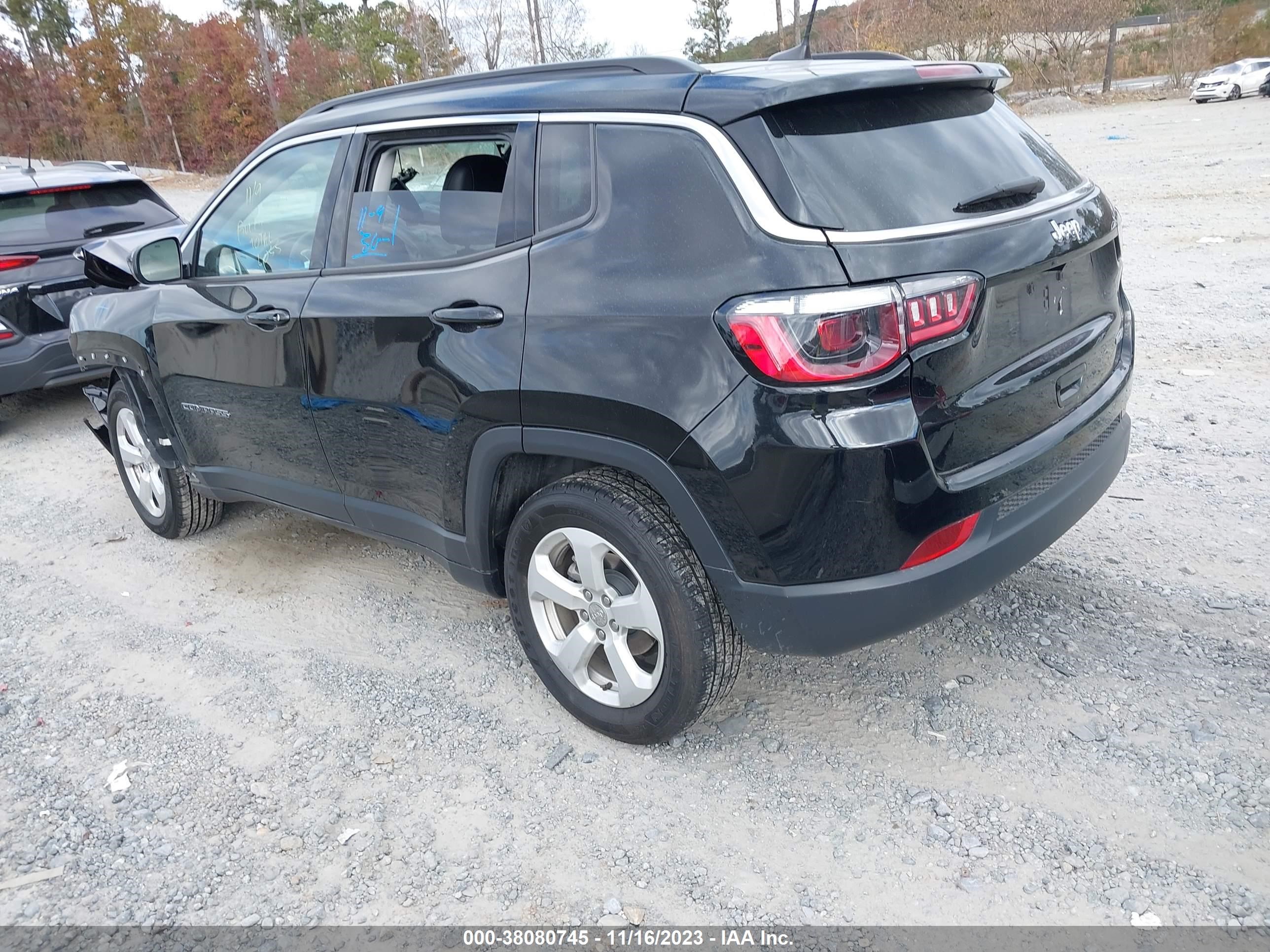 3C4NJCBB8MT592243  jeep compass 2021 IMG 2