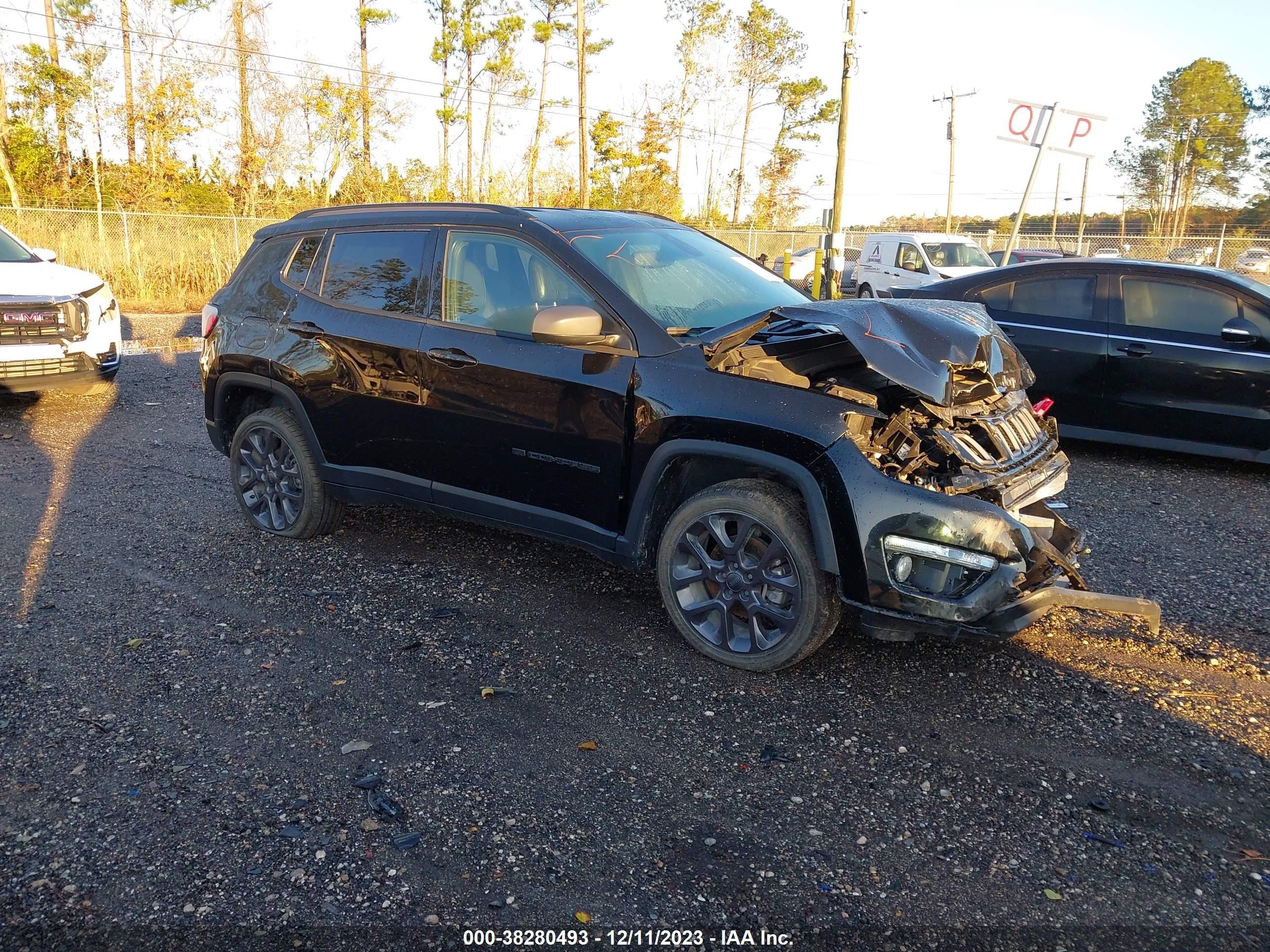 3C4NJDEB7MT603704  jeep compass 2021 IMG 0