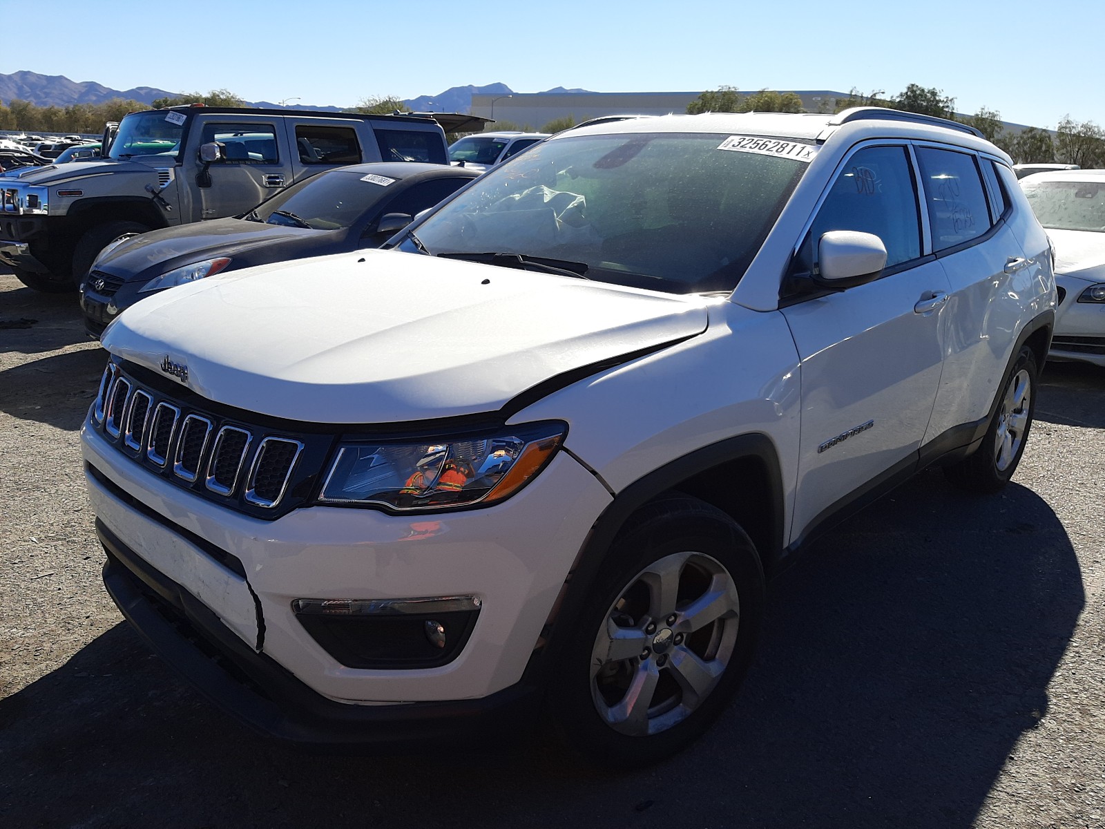 3C4NJCBB6HT694047  jeep compass la 2017 IMG 1