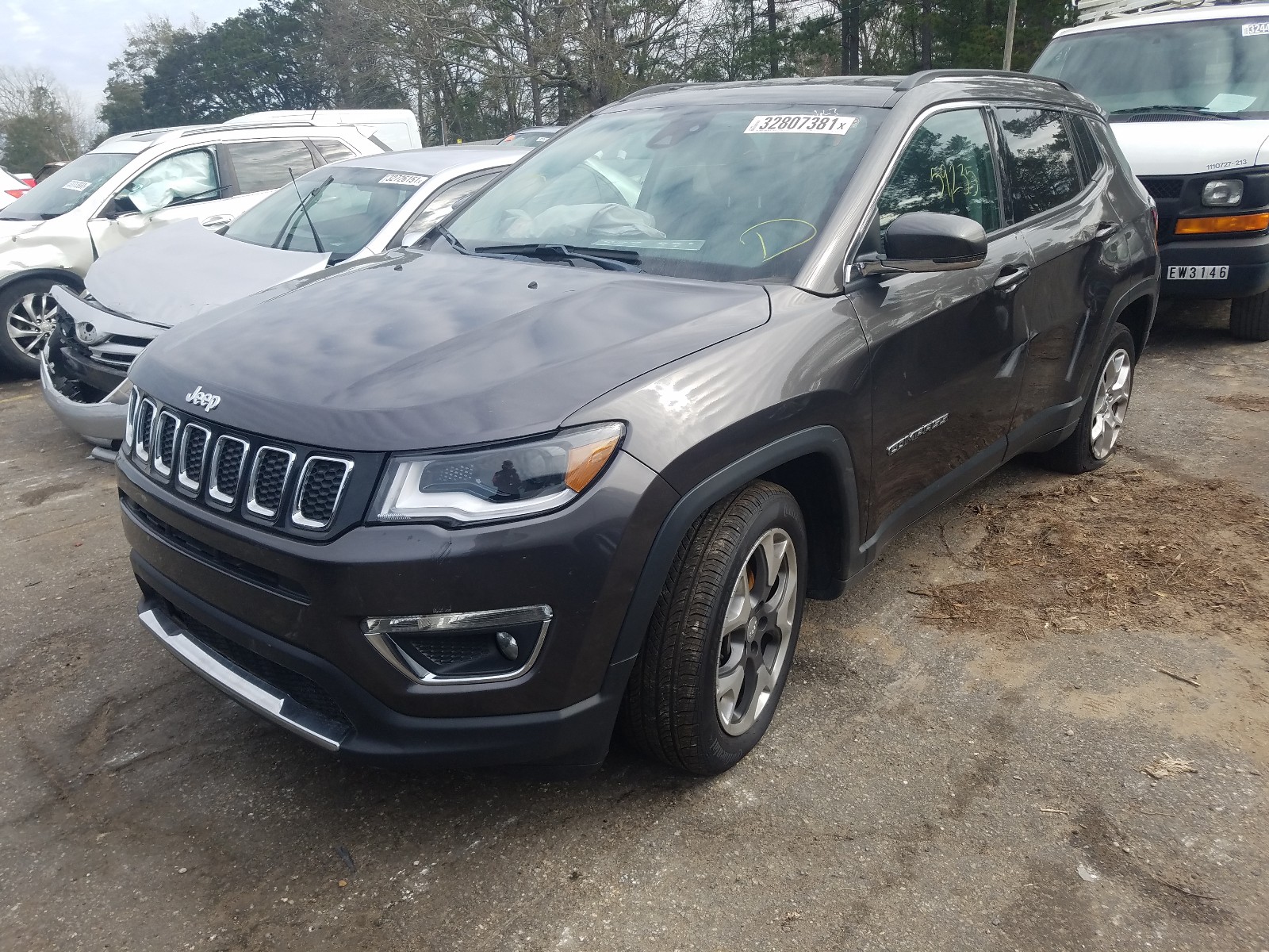 3C4NJCCB0JT406558  jeep compass li 2018 IMG 1