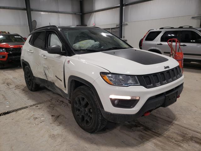 3C4NJDDB4JT210370  jeep compass tr 2018 IMG 0