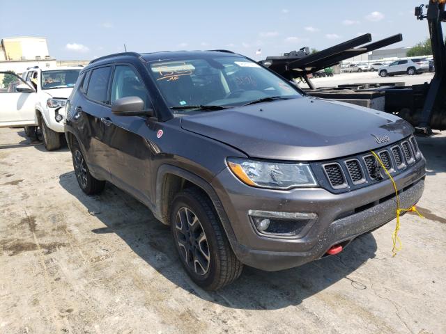 3C4NJDDB1KT739762  jeep compass tr 2019 IMG 0