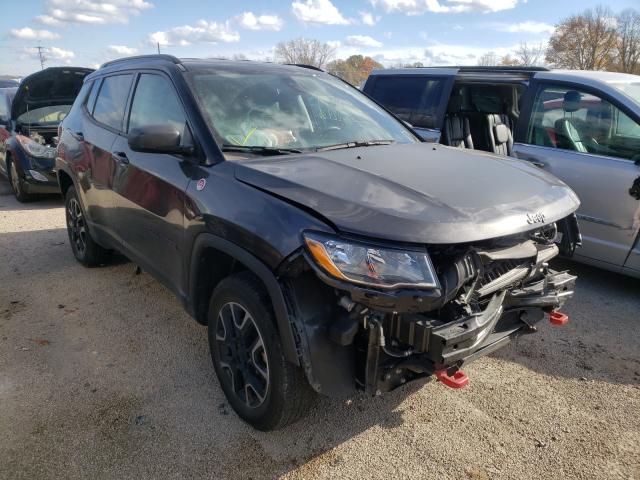 3C4NJDDB7KT619416  jeep compass tr 2019 IMG 0