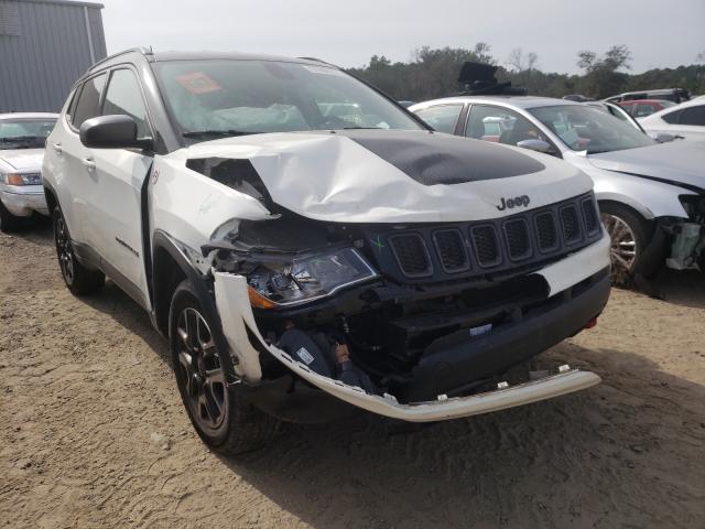 3C4NJDDBXKT688391  jeep compass tr 2019 IMG 0