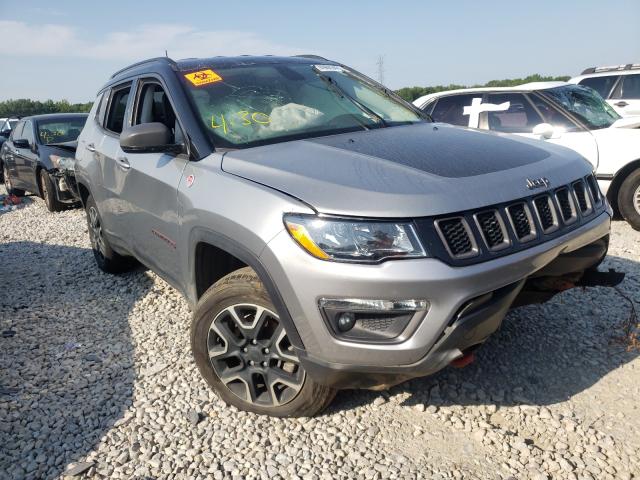 3C4NJDDB0LT111855  jeep compass tr 2020 IMG 0