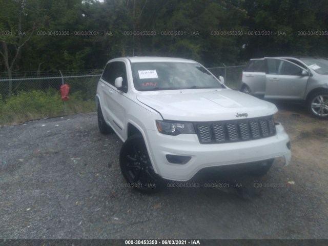 1C4RJEAG9JC111854  jeep grand cherokee 2018 IMG 0