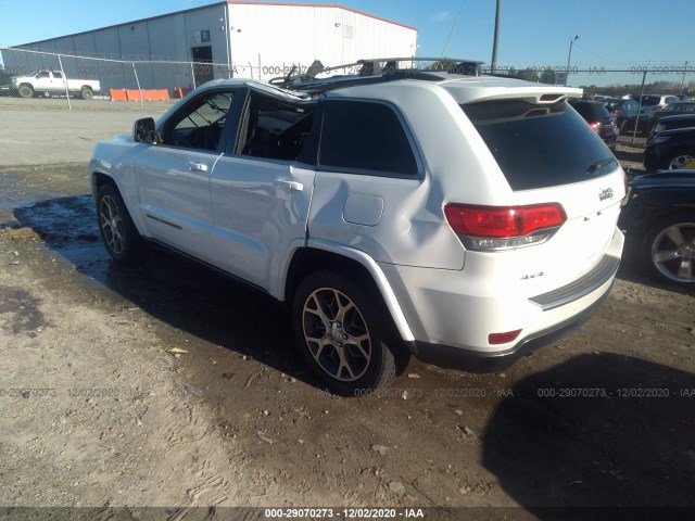 1C4RJFBT0JC103367  jeep grand cherokee 2018 IMG 2