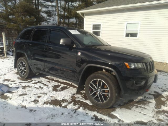 1C4RJFLG0HC635486  jeep grand cherokee 2017 IMG 0