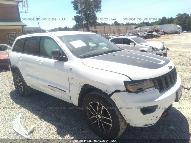 1C4RJFLGXHC881784  jeep grand cherokee 2017 IMG 0