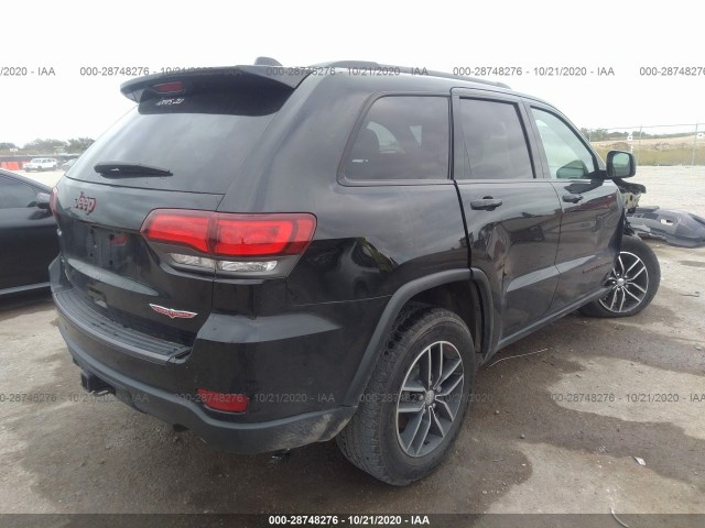 1C4RJFLGXJC108643  jeep grand cherokee 2018 IMG 3