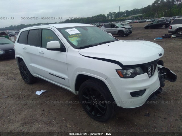 1C4RJFAG1JC502776  jeep grand cherokee 2018 IMG 0