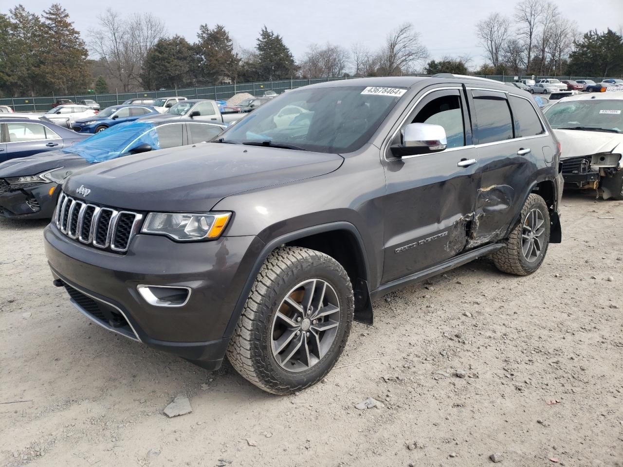 1C4RJFBG0JC406460  jeep grand cherokee 2018 IMG 0