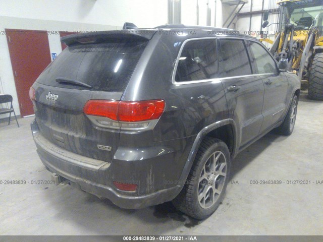 1C4RJFBGXJC363360  jeep grand cherokee 2018 IMG 3