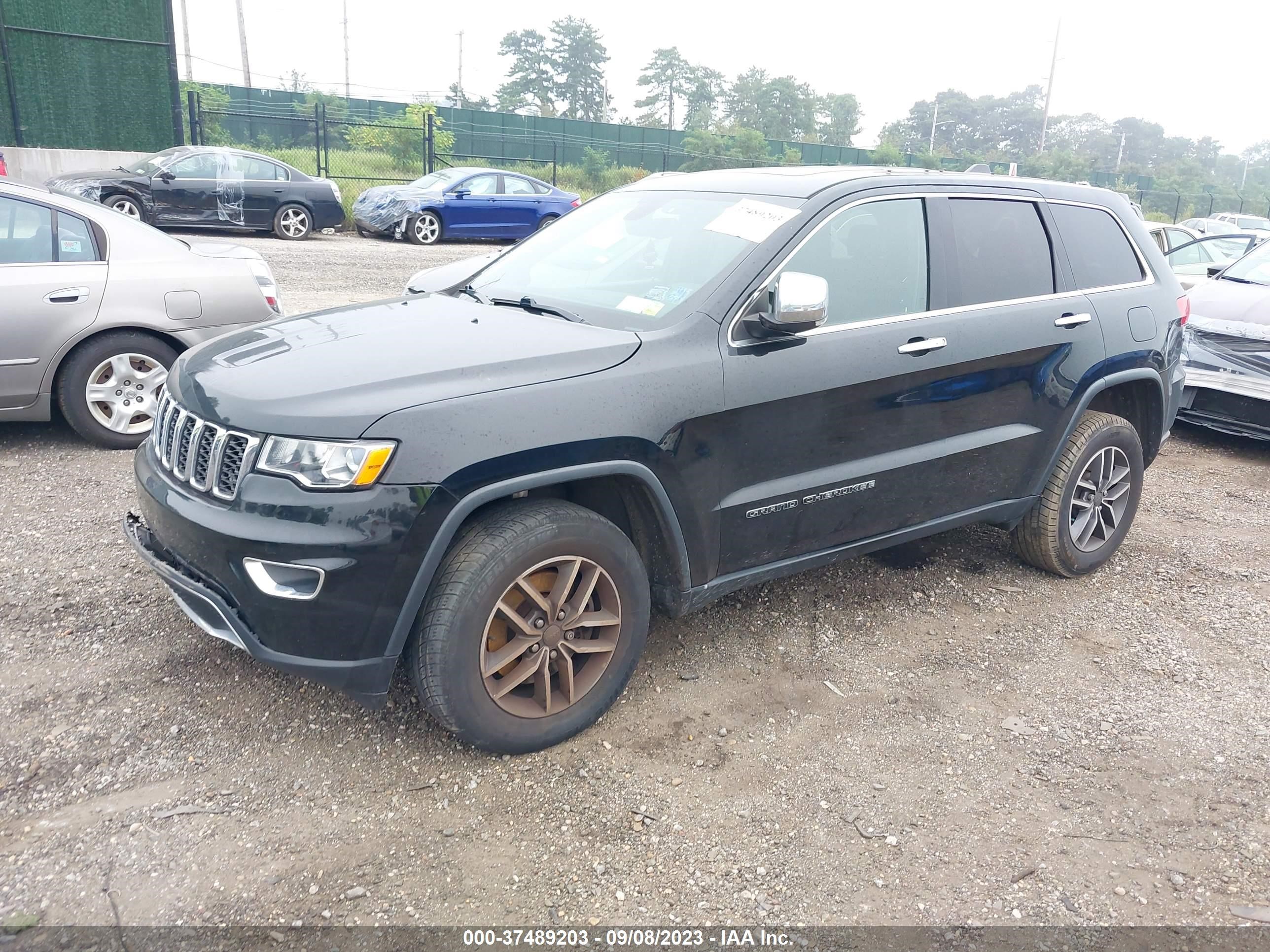 1C4RJFBT1KC529506  jeep grand cherokee 2019 IMG 1