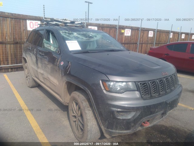 1C4RJFLG4JC503966  jeep grand cherokee 2018 IMG 0