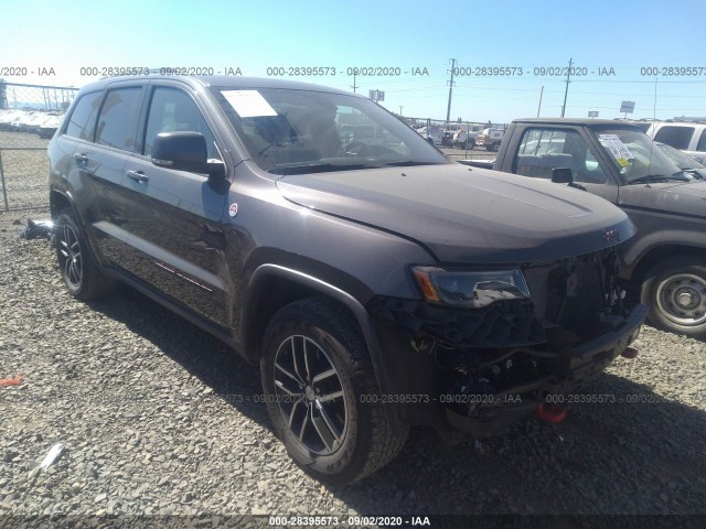 1C4RJFLT1JC278547  jeep grand cherokee 2018 IMG 0