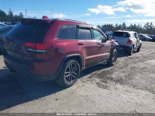 1C4RJFLTXKC539465  jeep grand cherokee 2018 IMG 3