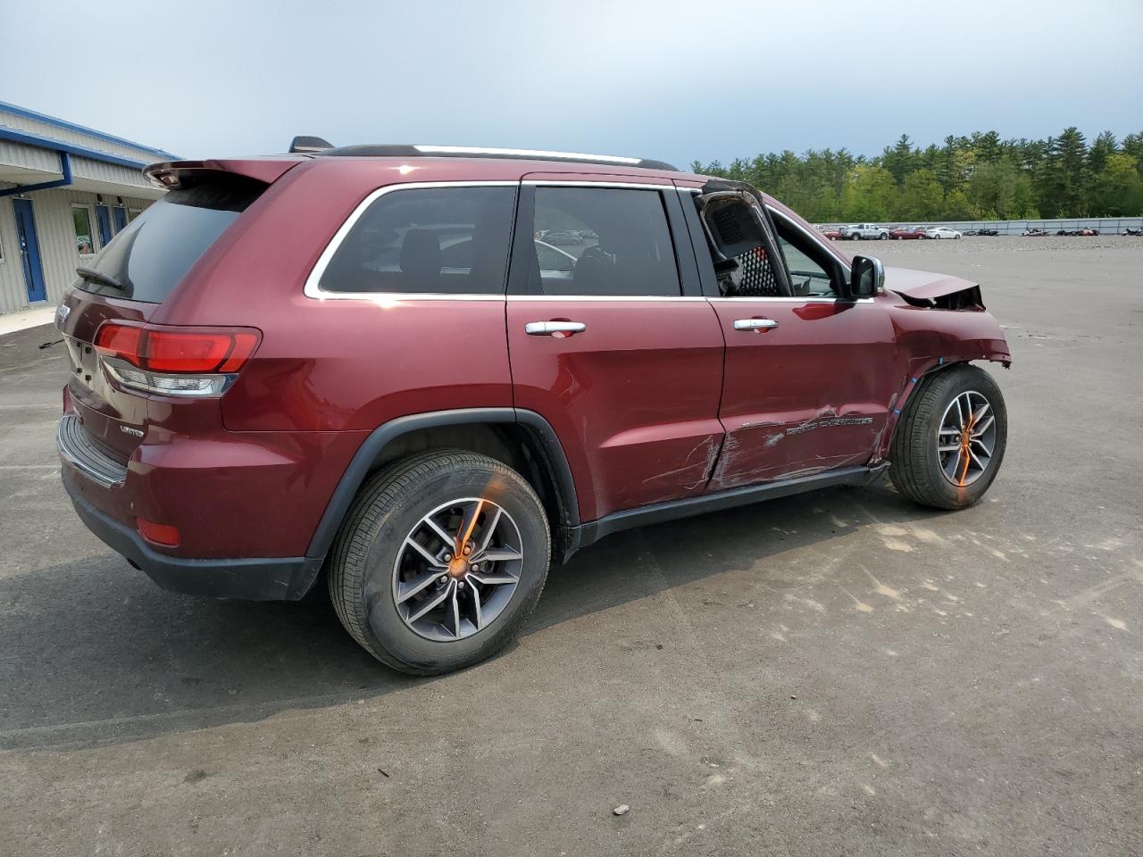 1C4RJFBG9MC588194  jeep grand cherokee 2021 IMG 2