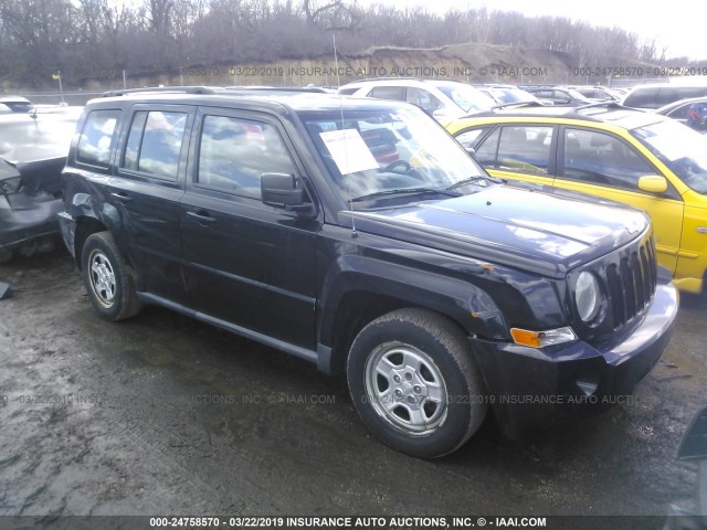 1J4NF2GB3AD649528  jeep patriot 2010 IMG 0