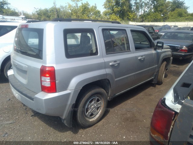 1J4NT2GB2AD557982  jeep patriot 2010 IMG 3