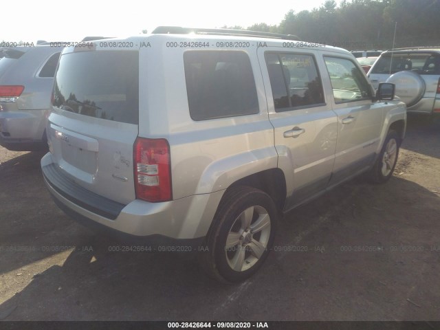 1J4NF1GB0BD207494  jeep patriot 2011 IMG 3