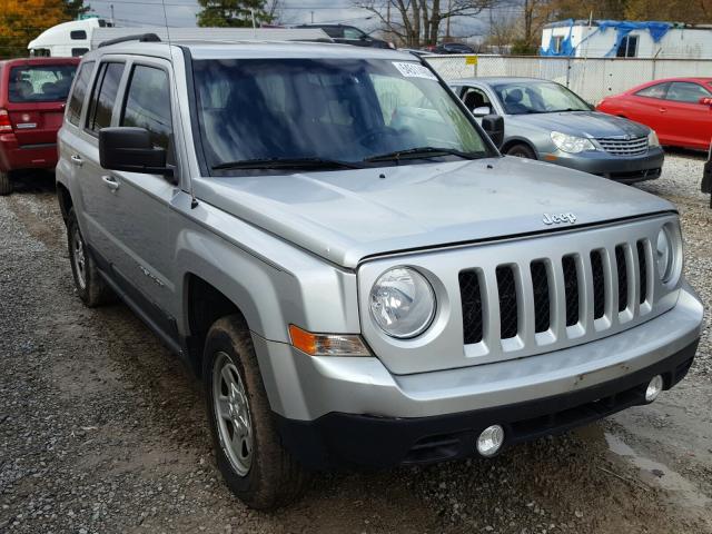 1J4NF1GB8BD153460  jeep  2011 IMG 0