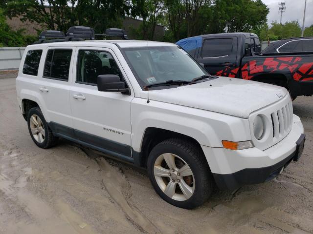 1J4NF1GB9BD250215  jeep patriot 2011 IMG 3