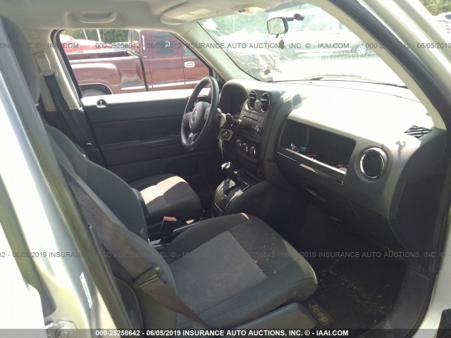 1C4NJRBB8DD114560  jeep patriot 2013 IMG 4