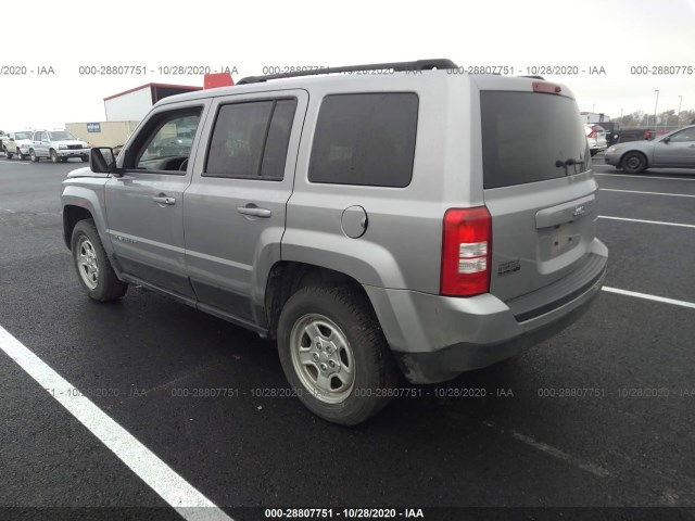 1C4NJPBBXGD808613  jeep patriot 2016 IMG 2