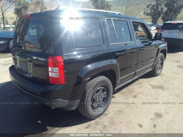 1C4NJPBB0HD158269  jeep patriot 2017 IMG 3