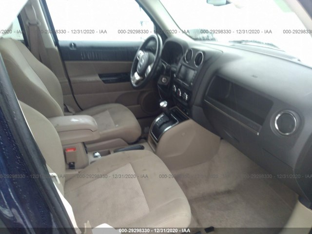 1C4NJRFB3HD159616  jeep patriot 2017 IMG 4